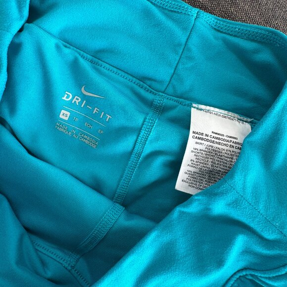 Vintage Nike Tennis Skirt / Skort - Picture 4 of 4